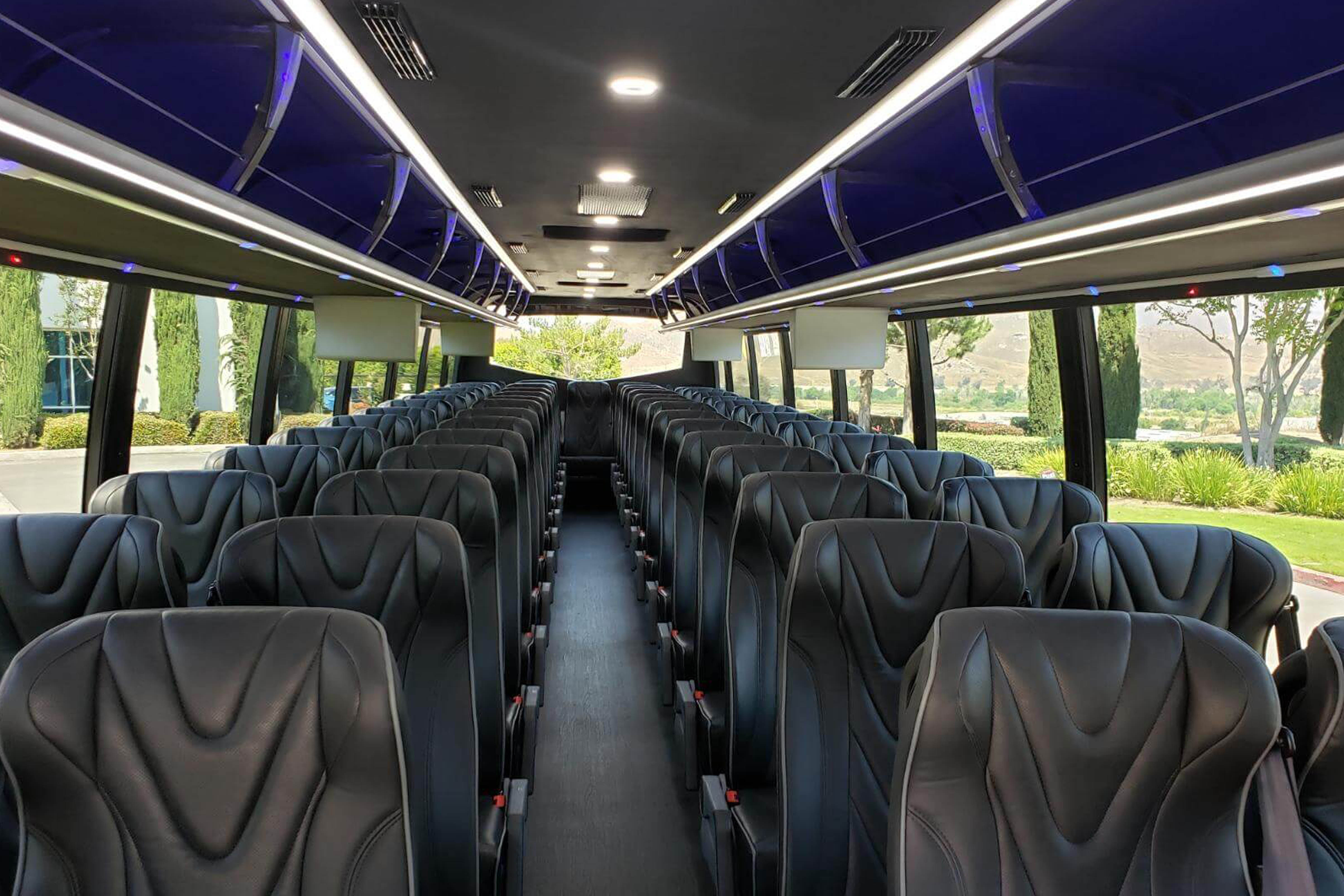 Nice Charter Bus Chartered Bus Journey